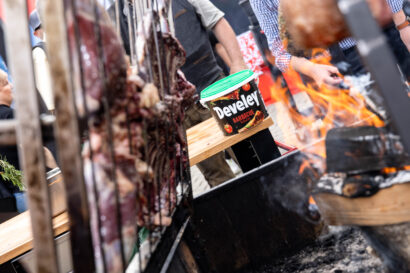 Grill WM_Barbecue mit Flamme Grill WM_Barbecue mit Flamme